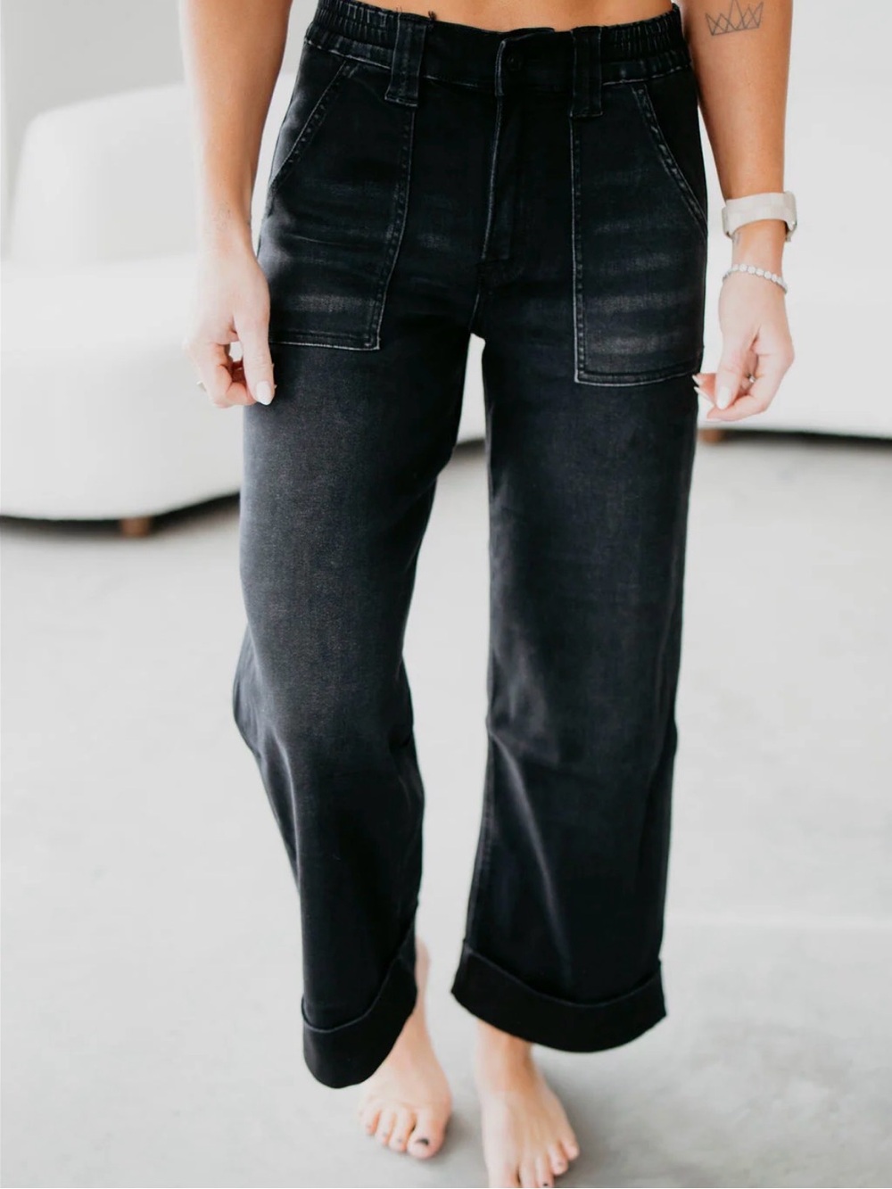Kora Vervet Wide Leg Jean Black
